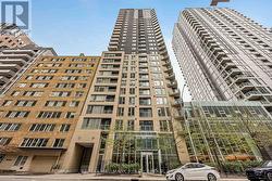 1905 - 40 NEPEAN STREET  Ottawa, ON K2P 0X5