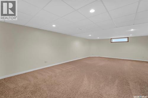 735 Fairbrother Avenue, Saskatoon, SK - Indoor