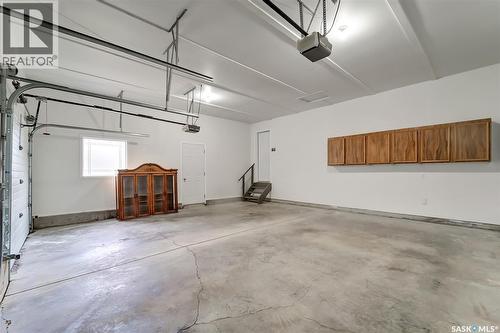 735 Fairbrother Avenue, Saskatoon, SK - Indoor Photo Showing Garage