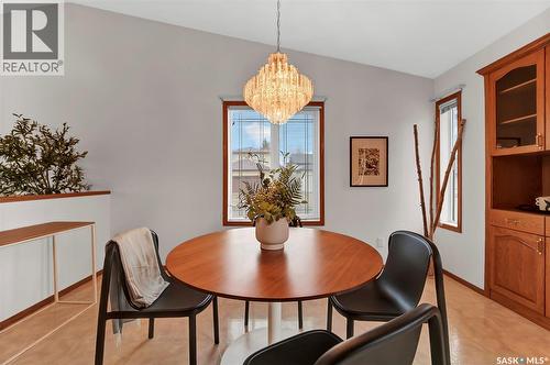735 Fairbrother Avenue, Saskatoon, SK - Indoor Photo Showing Dining Room