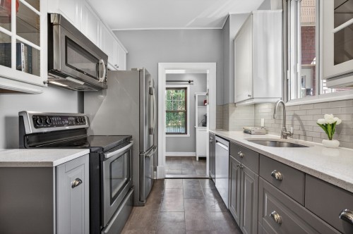 Kitchen - 345  - 343 Av. Westminster N., Montréal-Ouest, QC - Indoor Photo Showing Kitchen