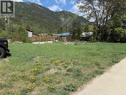 Lot B Sayward Avenue Salmo, BC V0G 1Z0