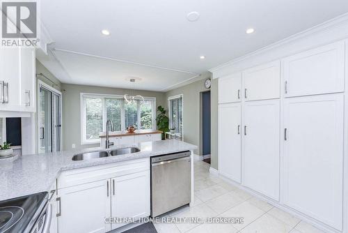 4 Robaldon Road, Toronto, ON - Indoor Photo Showing Kitchen With Double Sink
