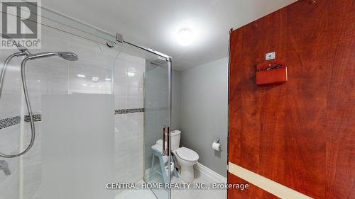 4 Robaldon Road, Toronto, ON - Indoor Photo Showing Bathroom