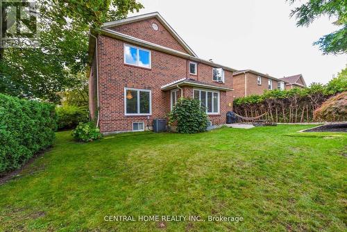 4 Robaldon Road, Toronto, ON - Outdoor