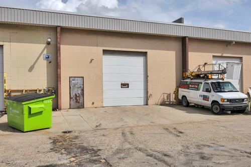 4648 82 Ave Nw, Edmonton, AB 