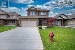 9385 EAGLE RIDGE DRIVE Niagara Falls (Forestview), ON L2H 0G3