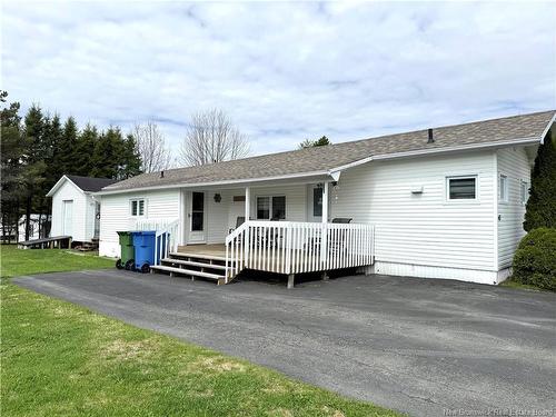 43 Le Paradis St, Saint-Jacques, NB 