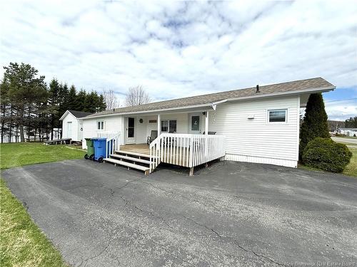 43 Le Paradis St, Saint-Jacques, NB 