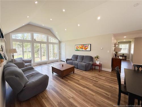 6239 Route 111, Jeffries Corner, NB 