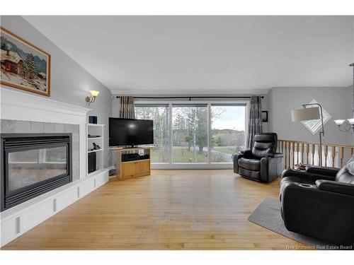 38 Kingsway Dr, Quispamsis, NB 
