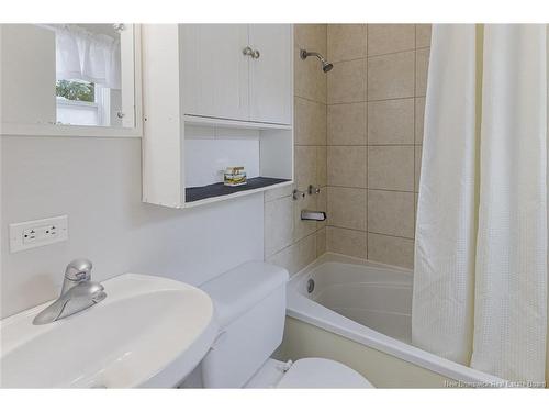 86 Armour St, Moncton, NB 