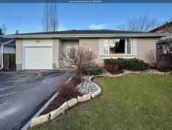 145 County Boulevard Thunder Bay, ON P7A 7N2