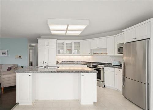 68 Newcombe Cr, Winnipeg, MB 