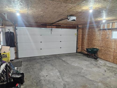4 Third Ave, Letellier, MB 