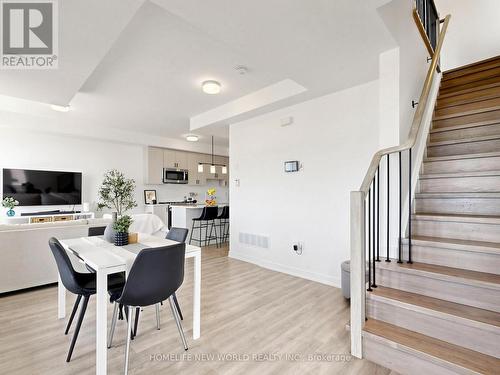 218 - 2550 Castlegate Crossing, Pickering, ON - Indoor Photo Showing Dining Room