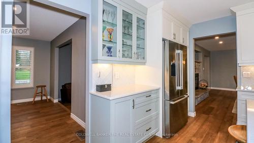 33 Elvyn Crescent, Oro-Medonte, ON - Indoor Photo Showing Kitchen