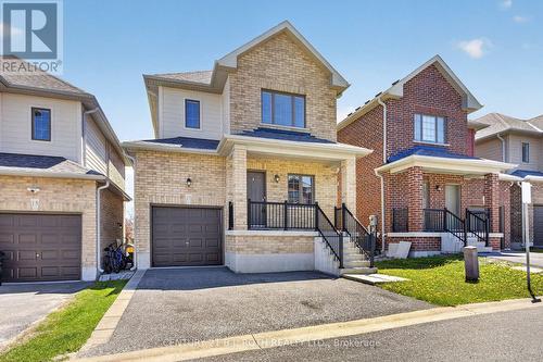 17 BEDFORD ESTATES CRESCENT  Barrie, ON L4N 9K5