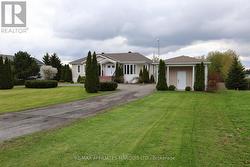 2054 VALLEY STREET North Stormont, ON K0C 1W0