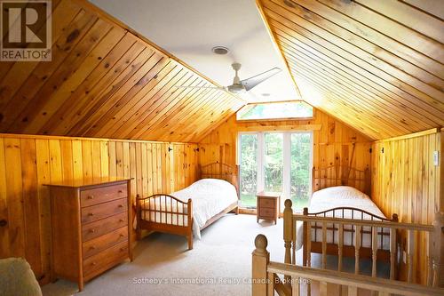 1 Brill'S Island, Nipissing, ON - Indoor Photo Showing Other Room