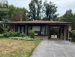 452 JULIANA DRIVE Oshawa, ON L1G 2E8