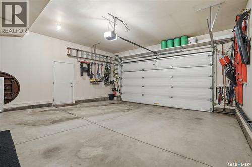 211 Brookmore Lane, Saskatoon, SK - Indoor Photo Showing Garage