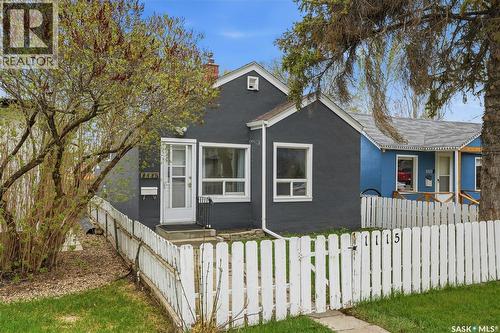 1115 J Avenue N, Saskatoon, SK - Outdoor