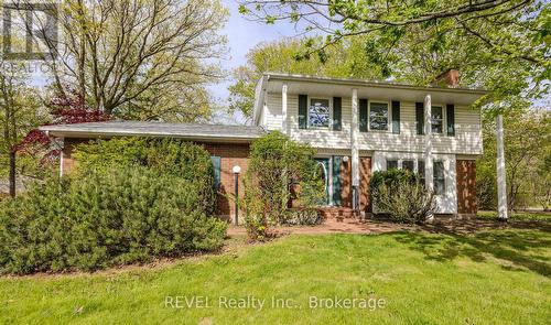 19 WOODINGTON CRESCENT  St. Catharines (Glendale/Glenridge), ON L2T 3T8