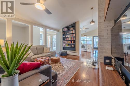 905 PINEWOOD ROAD  North Bay (West End), ON P1B 4P2