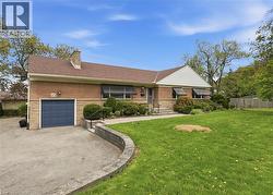 45 NEW MOUNTAIN Road  Stoney Creek, ON L8G 2R9
