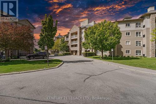 1307 - 8 DAYSPRING CIRCLE  Brampton, ON L6P 2Z7