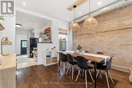 66 St Andrews Street, Cambridge, ON - Indoor Photo Showing Dining Room
