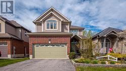 6 WILLIAMS STREET Collingwood, ON L9Y 0B9