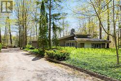 125 SIBBALD CRESCENT  Georgina, ON L0E 1R0