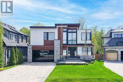 1364 ACTON CRESCENT Oakville, ON L6J 2S5