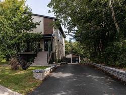8A Applewood Lane  Dartmouth, NS B2X 2Z6
