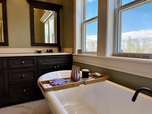 6039 West Bay Rd., Roberta, NS 