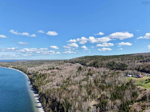 6039 West Bay Rd., Roberta, NS 