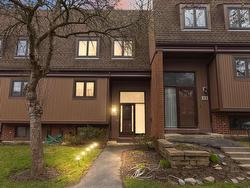 46 Hanover Court  Clayton Park, NS B3M 3K6