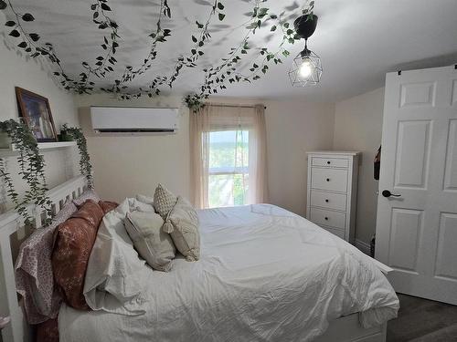 27 Pinecrest Drive, New Minas, NS 
