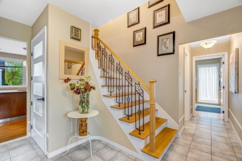 Escalier - 290 Shamrock Road, Beaconsfield, QC - Indoor Photo Showing Other Room