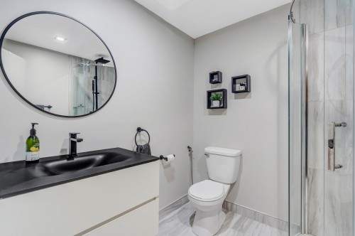 Sous-sol - 290 Shamrock Road, Beaconsfield, QC - Indoor Photo Showing Bathroom