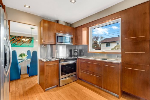 Cuisine - 290 Shamrock Road, Beaconsfield, QC - Indoor Photo Showing Kitchen