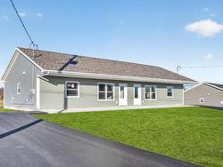 250 Cossitt Heights Drive  Sydney, NS B1P 7E8