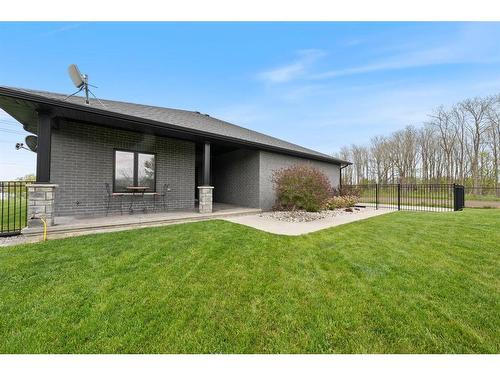2152 St Clair Parkway, St Clair, ON 