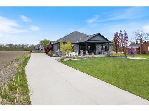 2152 St Clair Parkway, St Clair, ON 