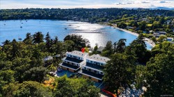 3-2737 Tudor Ave Saanich, BC V8N 1L6