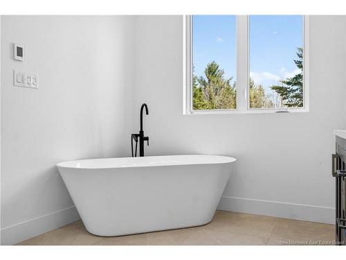38 Maefield St, Lower Coverdale, NB 
