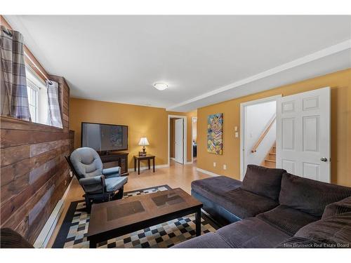 123 Fabien St, Dieppe, NB 