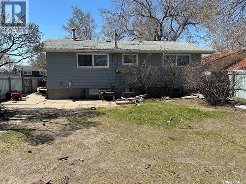 825 Valley Street, Estevan, SK - Outdoor